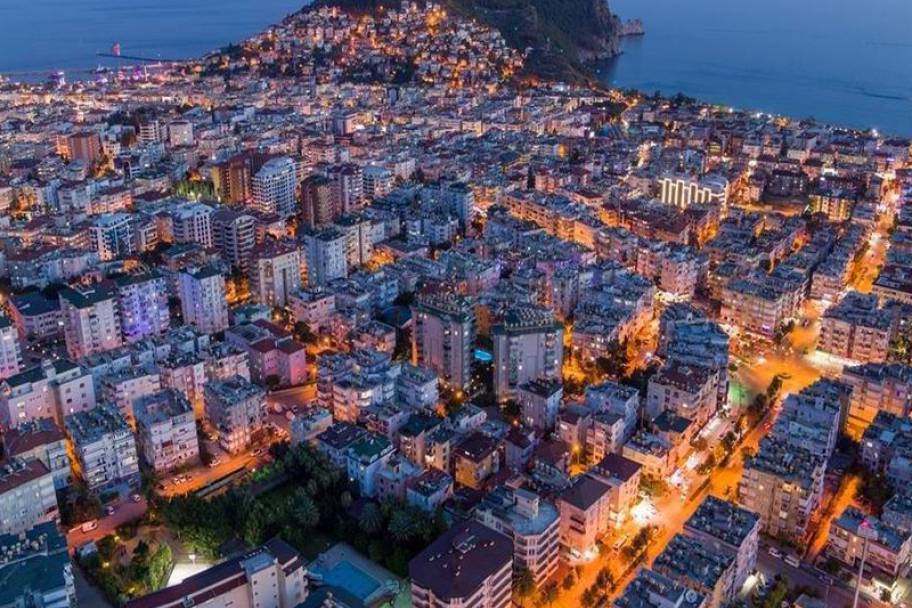 Алания Меркездегі таңдаулы заманауи пәтерлер: Клеопатра жағажайына жақын