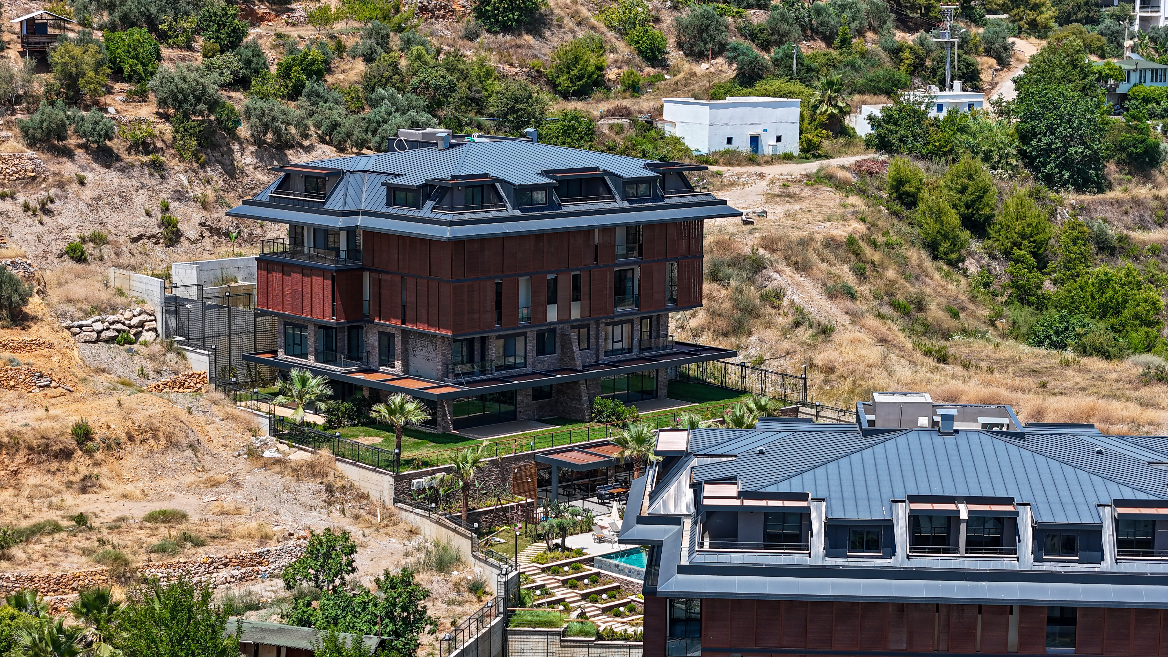 Verfijnd Wonen aan de Kust: Luxe Appartementen en Duplexen met Zeezicht in Cikcilli