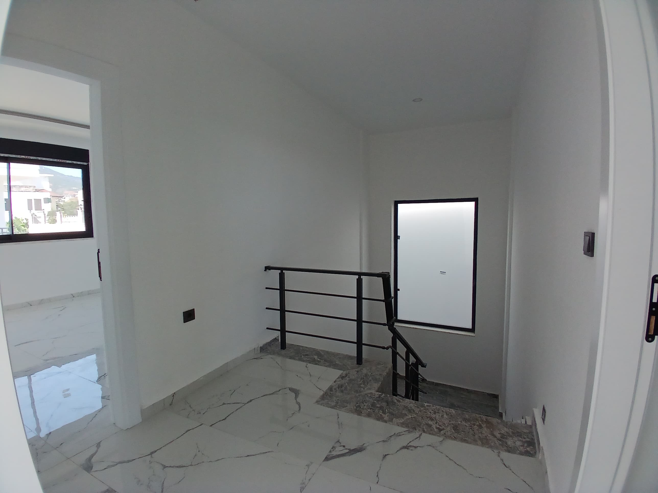 Сучасна 4-спальна вілла в Каргиджаку: приватний оазис біля Аланії