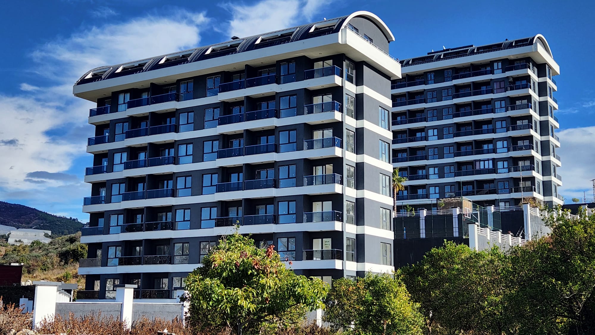 Nye lejligheder og duplexlejligheder med havudsigt i Alanyas eftertragtede Demirtaş-distrikt