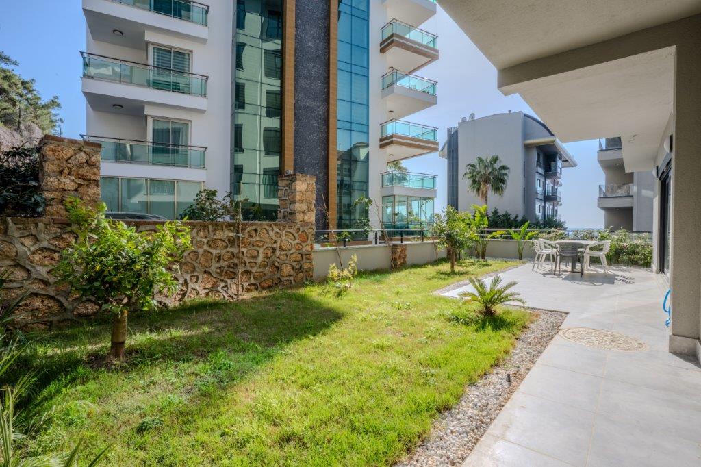 Ein gehobenes Apartment-Refugium in Alanya mit gesicherten Eigentumsurkunden und Panoramablick