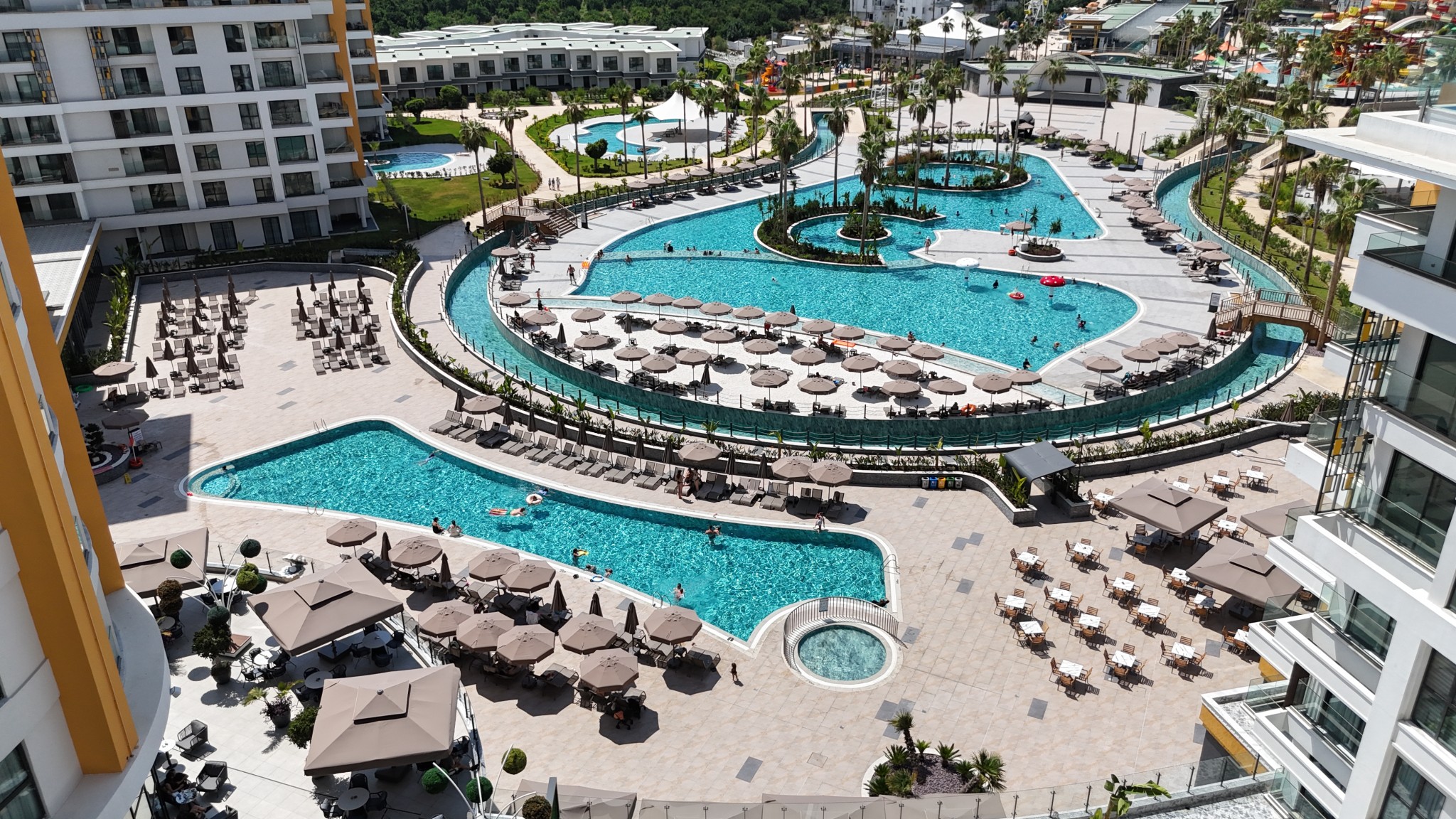 蔚蓝海岸的璀璨明珠：阿兰尼亚Payallar奢华海景公寓与复式官邸