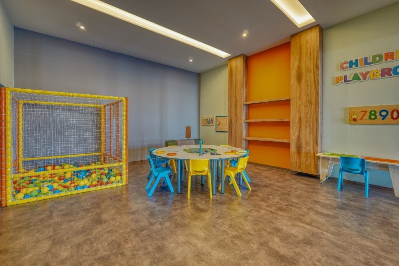 Kestelin rauhallisessa syleilyssä: Uudet, valmiit kerros- ja kaksitasoiset asunnot odottavat