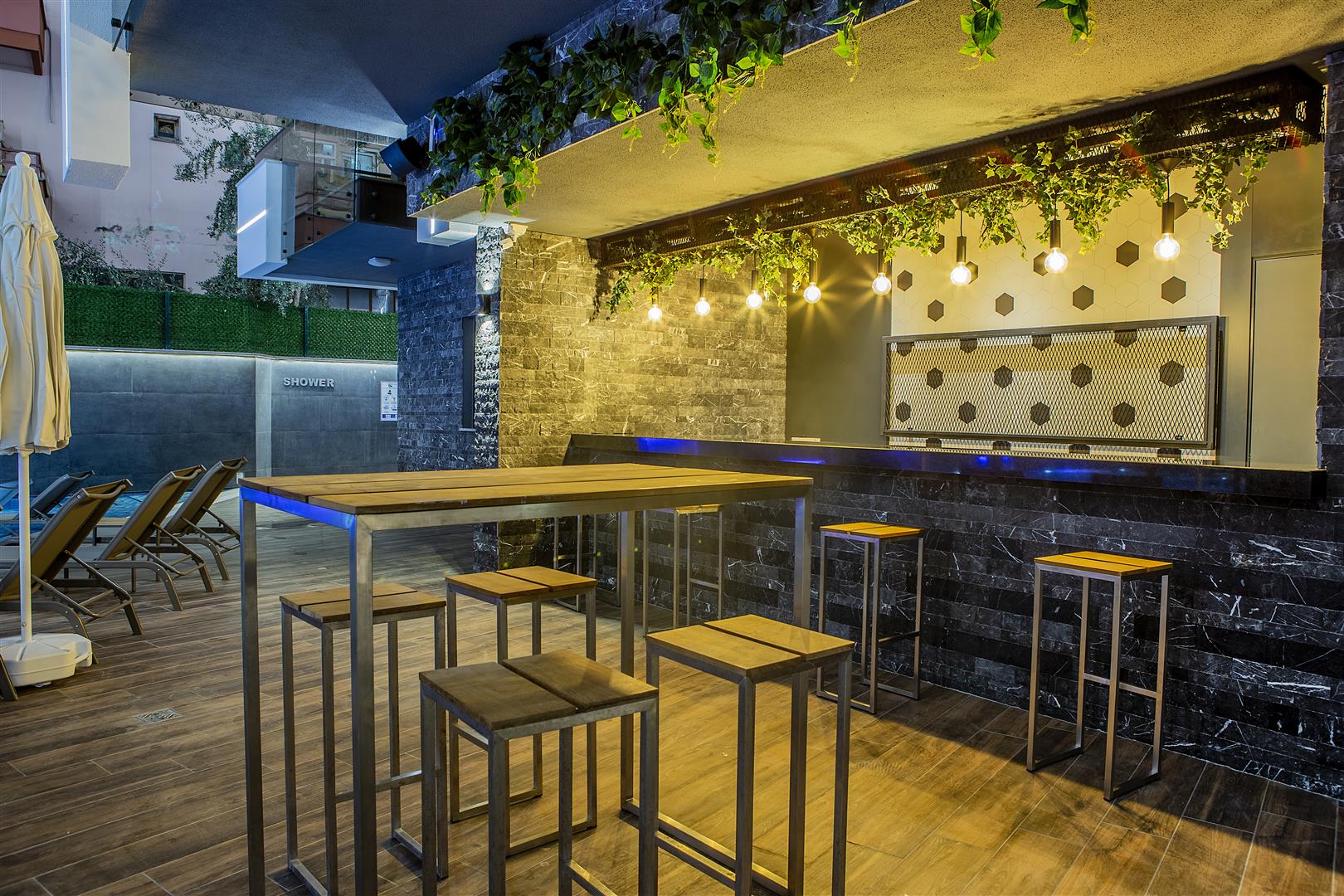 阿兰亚市中心璀璨海景豪宅：现代奢华与投资机遇并存