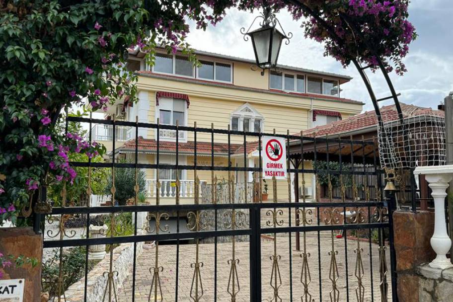 奧巴核心区1014平米顶级商业资产：尽揽阿兰亚城堡美景，开启无限投资潜能