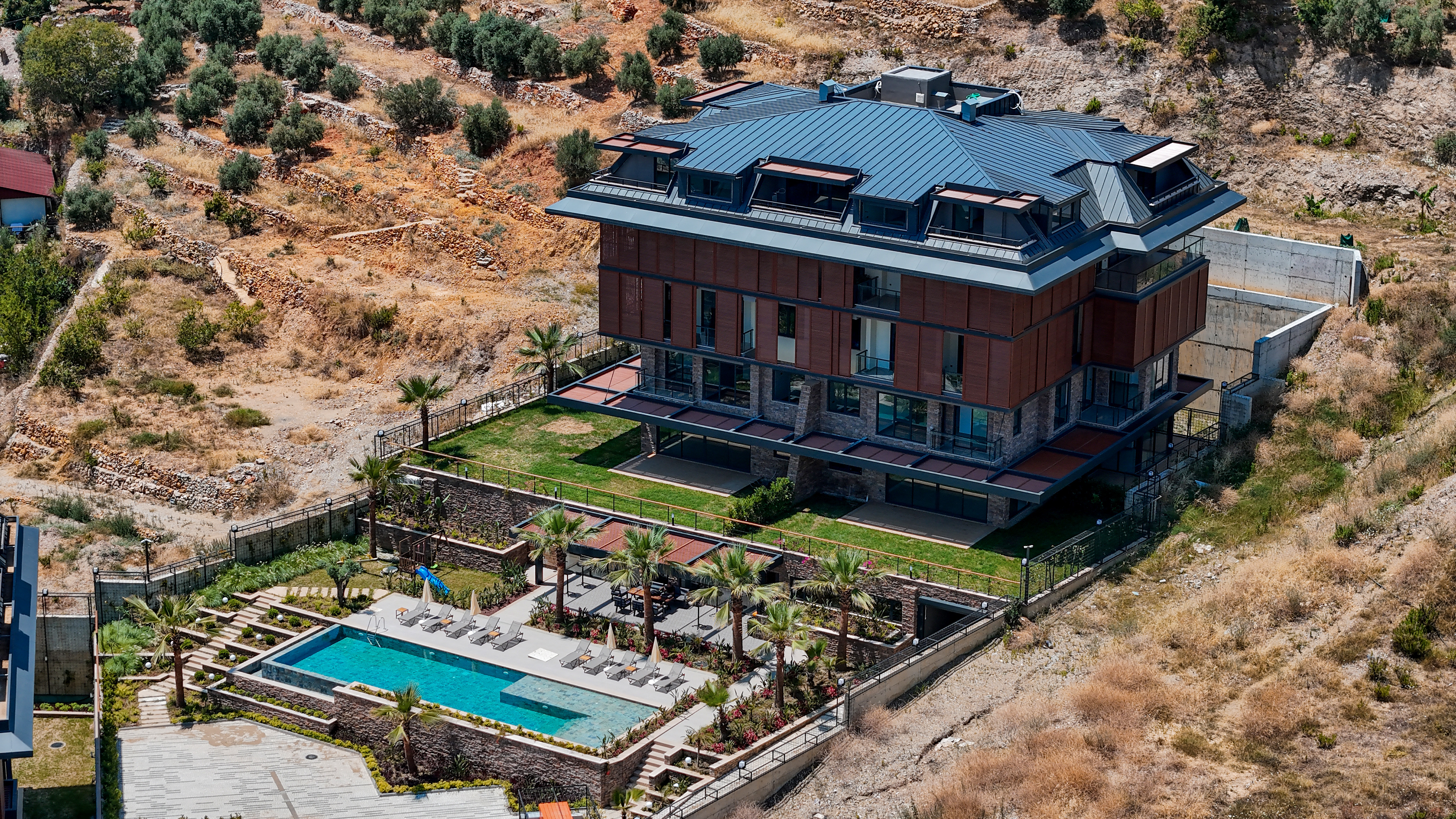 Verfijnd Wonen aan de Kust: Luxe Appartementen en Duplexen met Zeezicht in Cikcilli