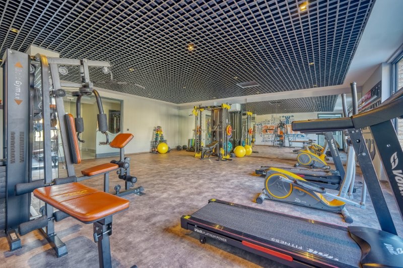 Kestelin rauhallisessa syleilyssä: Uudet, valmiit kerros- ja kaksitasoiset asunnot odottavat