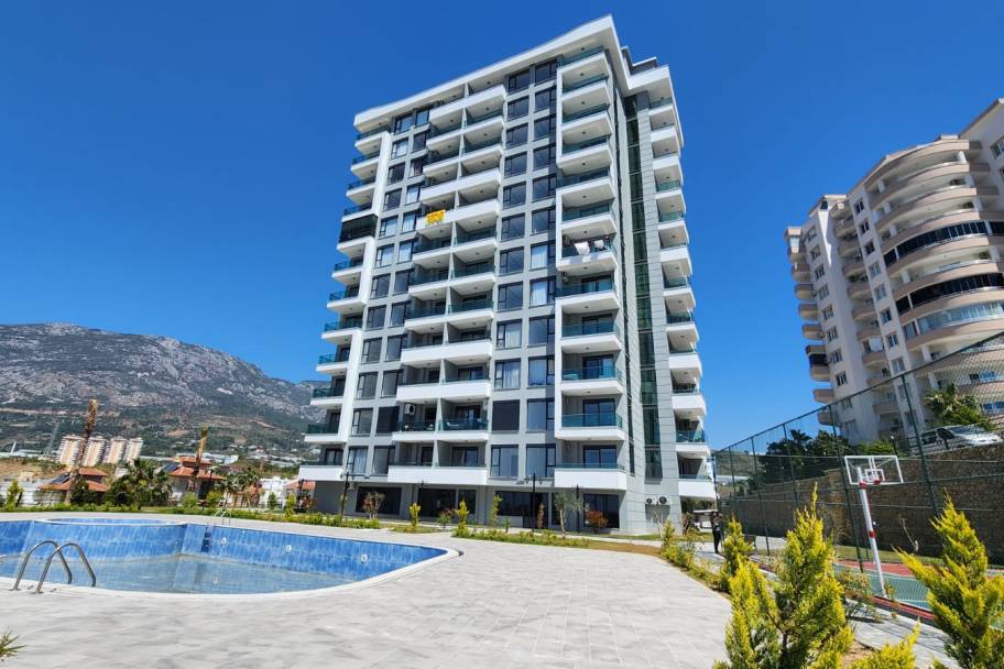 Nouveaux Appartements et Duplex à Mahmutlar avec Prestations Complètes