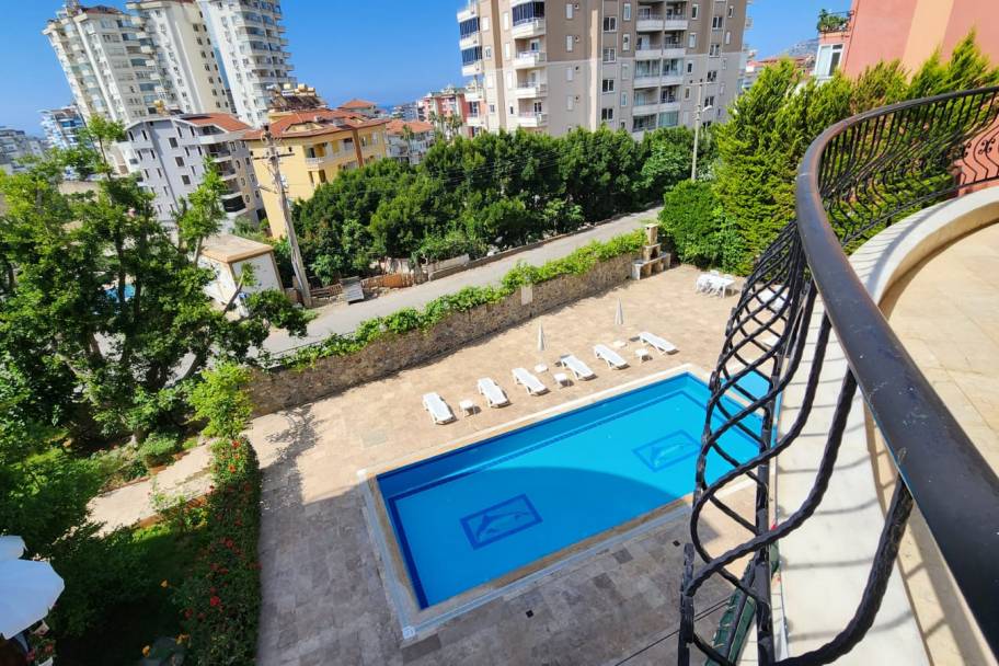 阿拉尼亚奇克基利海滨豪华公寓：优越投资，拎包入住