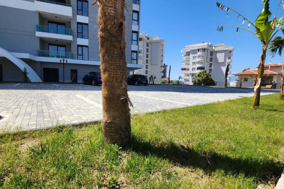 Nouveaux Appartements et Duplex à Mahmutlar avec Prestations Complètes