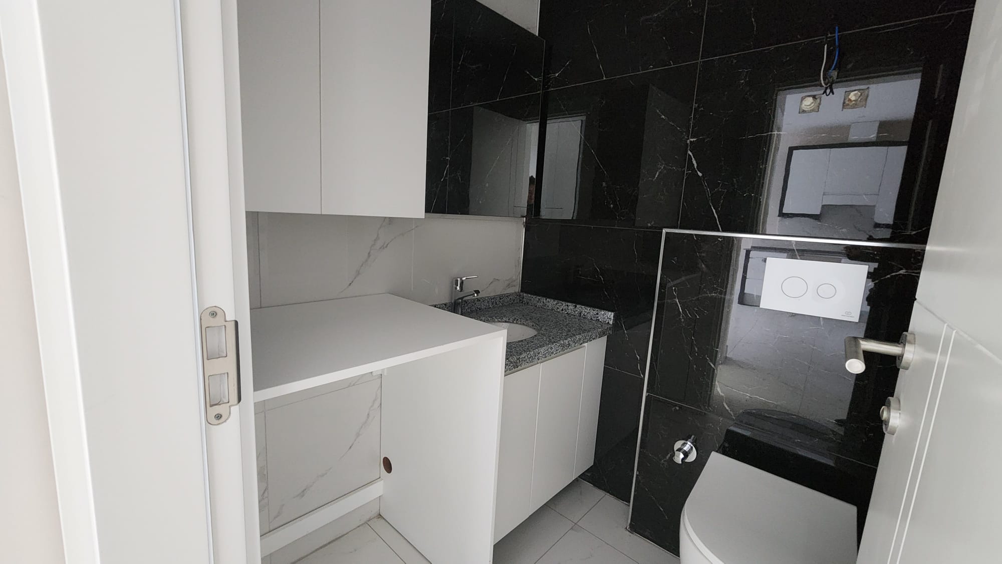 Exclusief Kustleven: Luxe Appartementen en Duplexen in Kargicak, Alanya