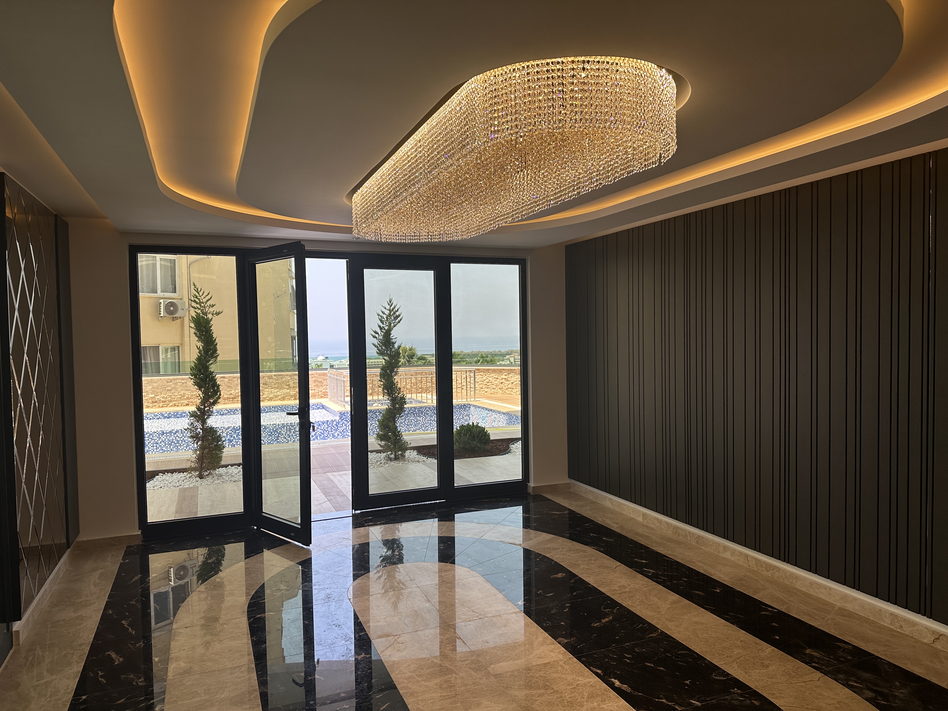 阿夫萨拉尔奢华公寓：土耳其里维埃拉海滨生活新篇章