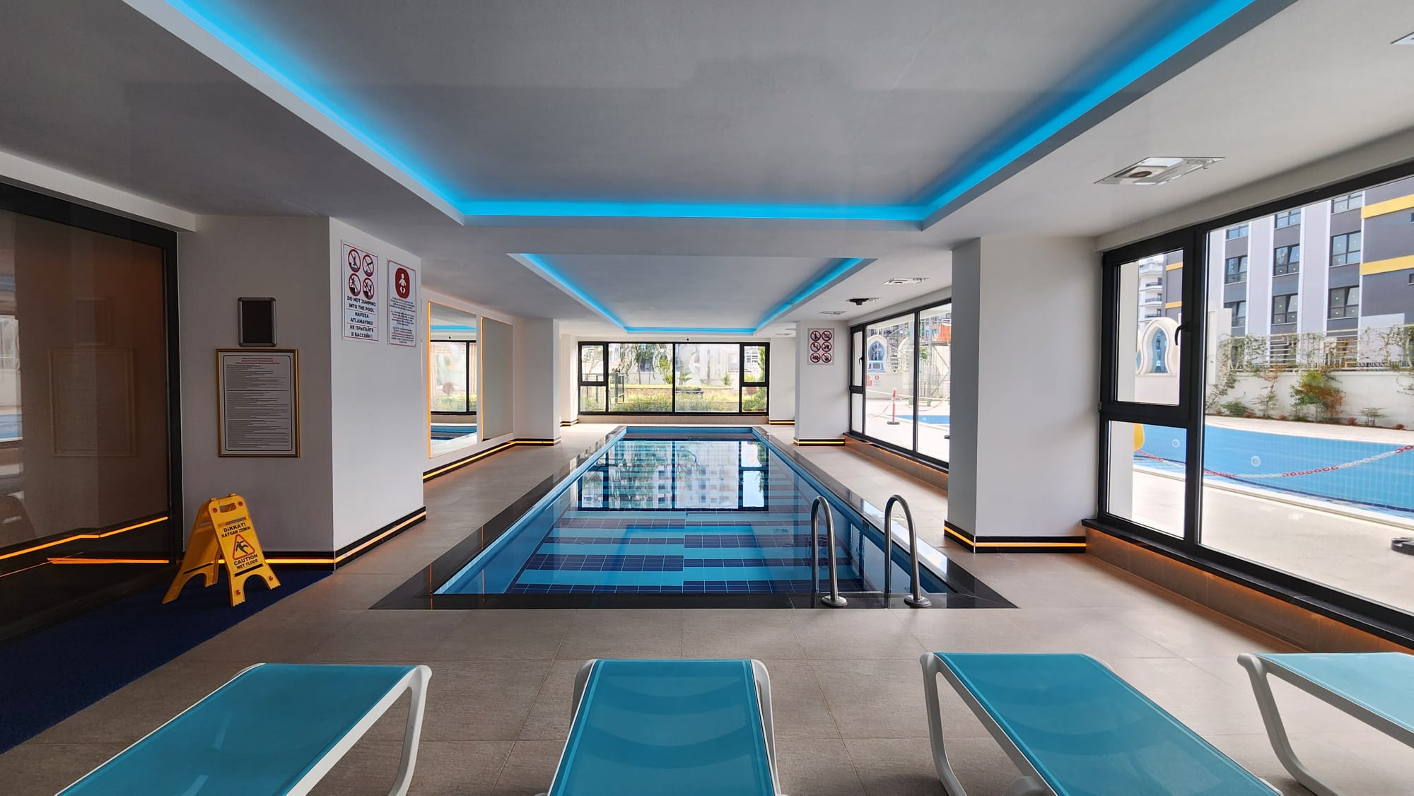 Hedendaagse Kustresidentie: Appartementen en Duplexen in Mahmutlar, Alanya