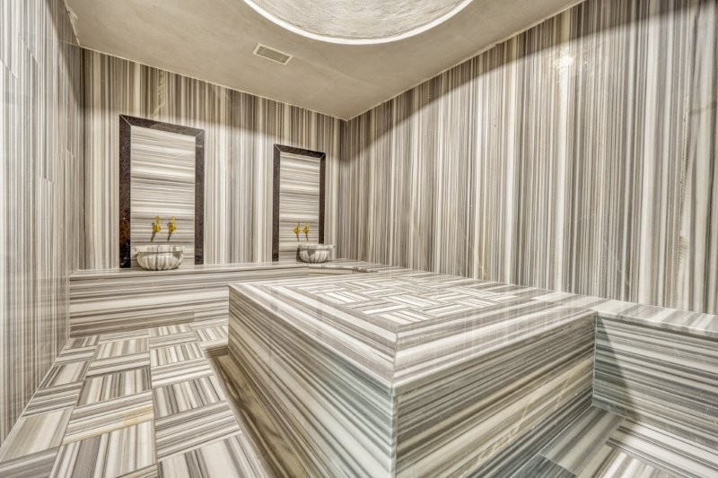 Kestelin rauhallisessa syleilyssä: Uudet, valmiit kerros- ja kaksitasoiset asunnot odottavat