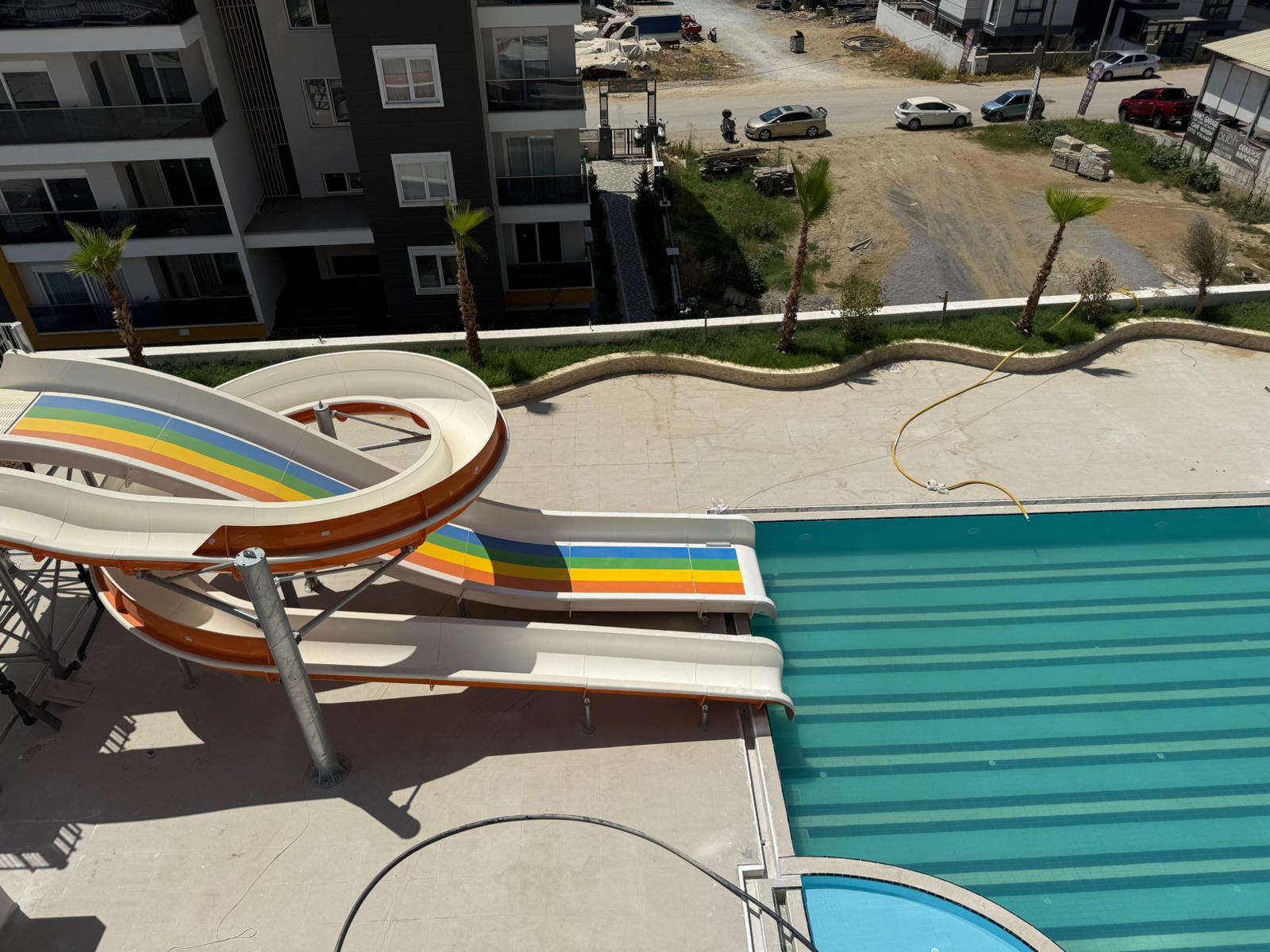 Hedendaagse Kustresidentie: Appartementen en Duplexen in Mahmutlar, Alanya