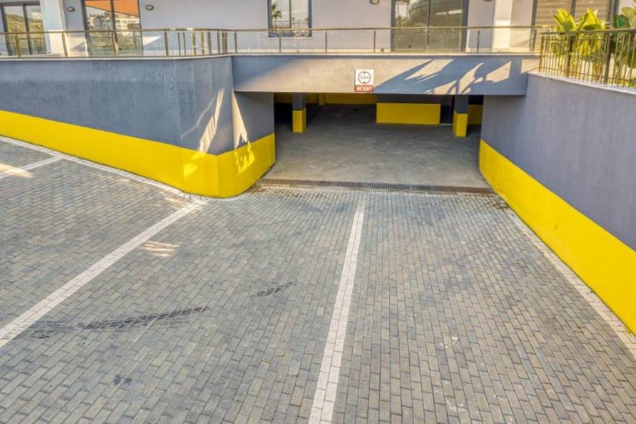 Kestelin rauhallisessa syleilyssä: Uudet, valmiit kerros- ja kaksitasoiset asunnot odottavat