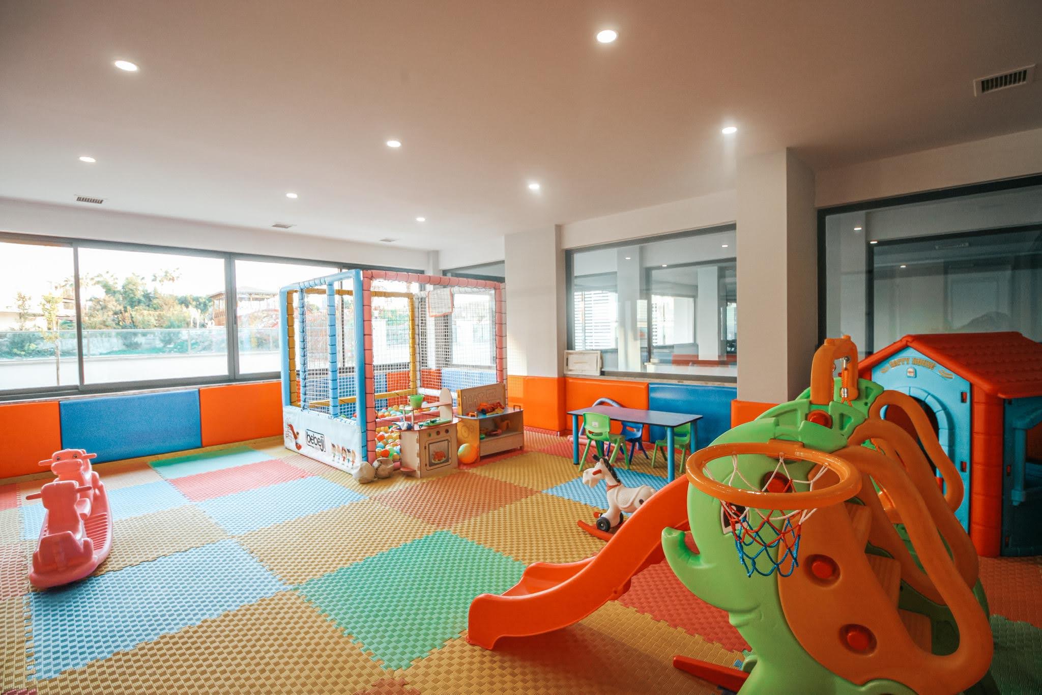 马赫穆特拉一线海景公寓：尊享地中海奢华生活