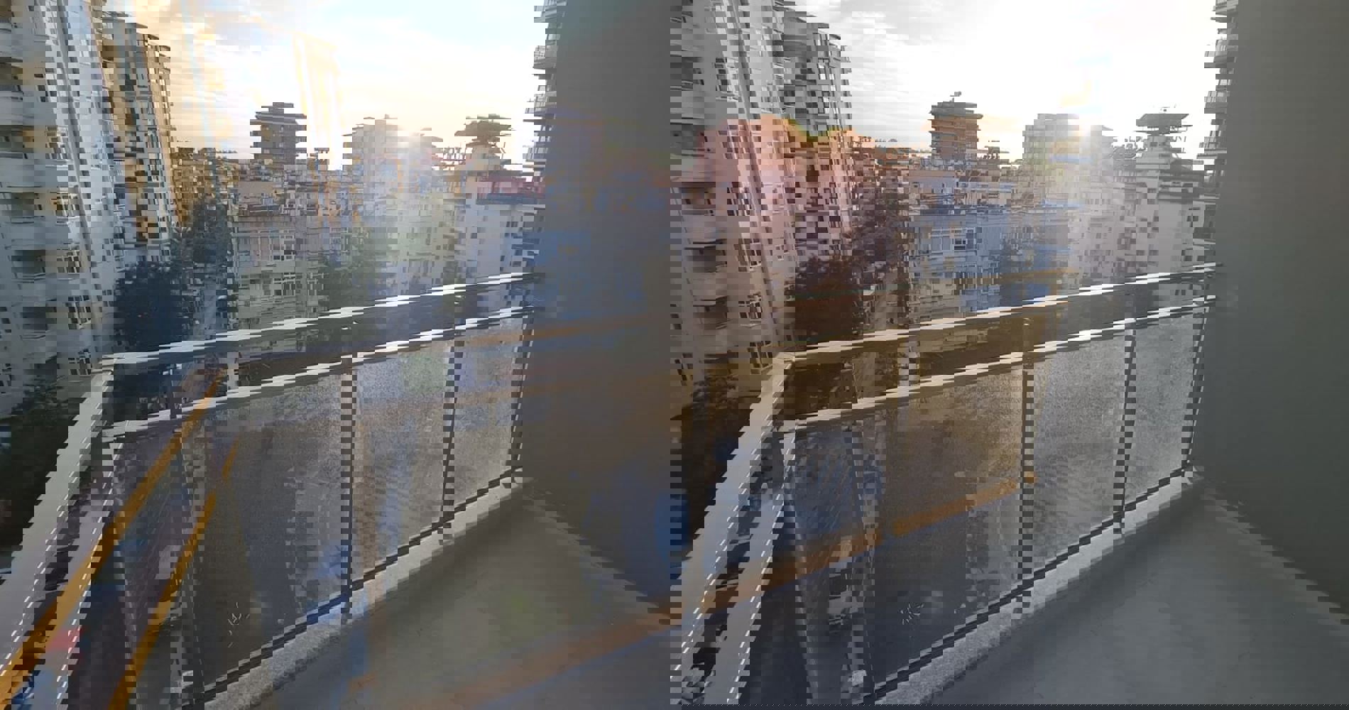 阿拉尼亚中心豪华公寓与复式：尊贵海滨生活，度假设施齐备