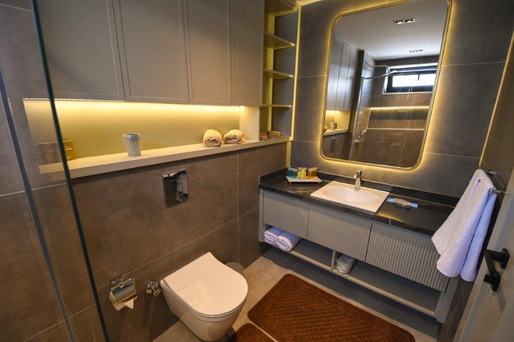 Eksklusive topvillaer i Kargicak med private pools og betagende havudsigt