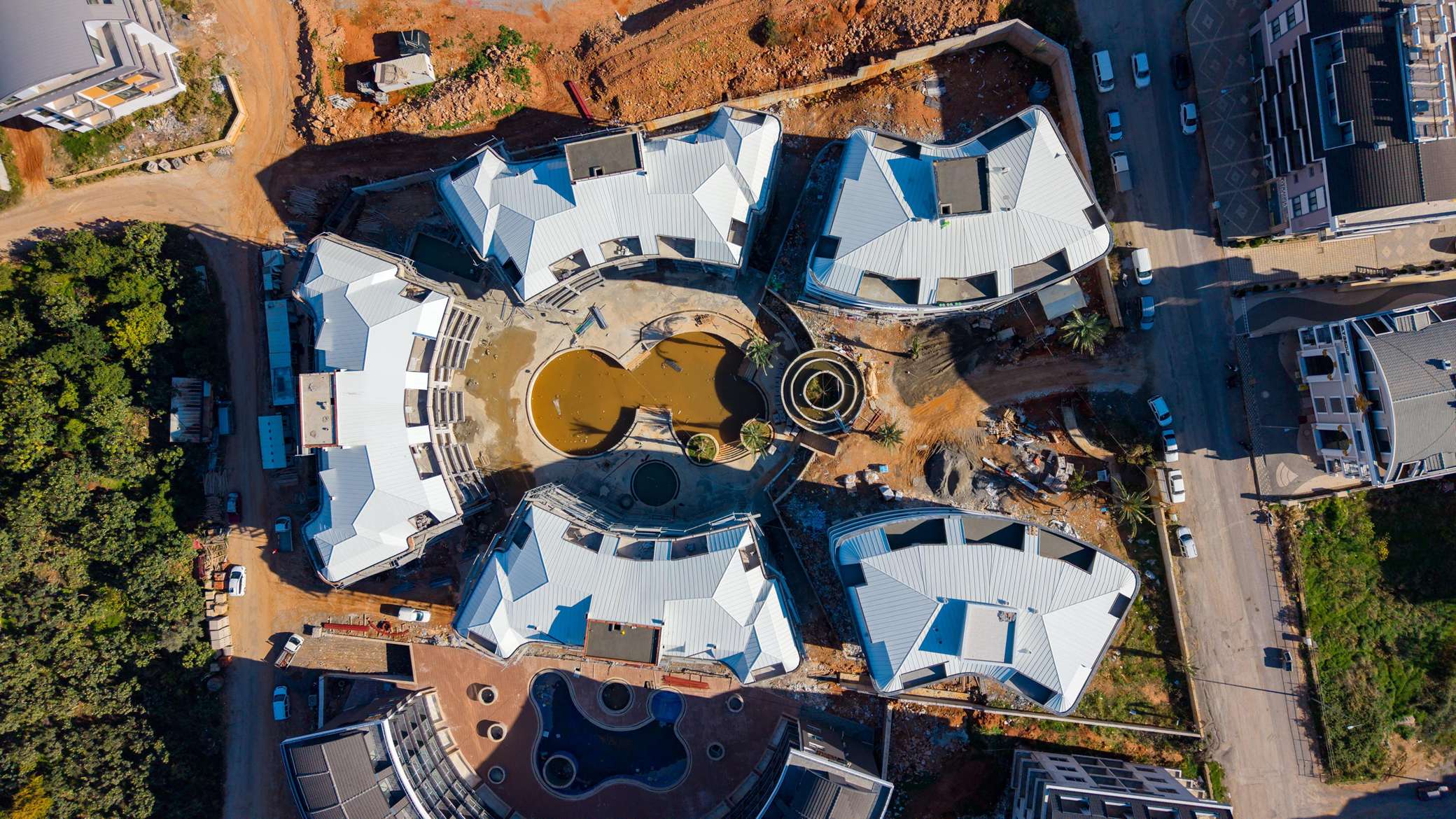 Een Exclusief Toevluchtsoord in Oba: Luxe Appartementen en Duplexwoningen in Alanya