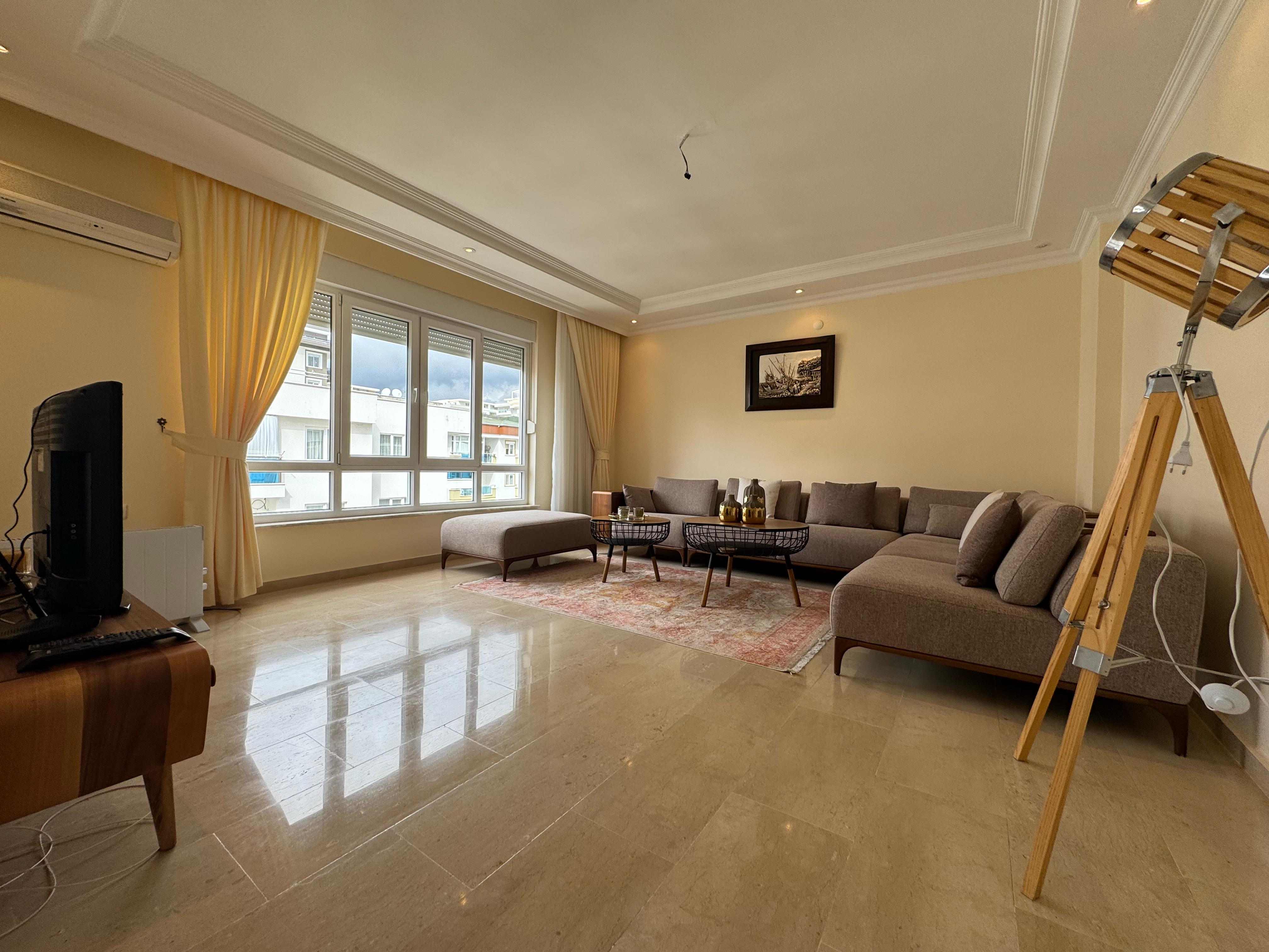 马赫穆特拉海滨豪华公寓，拎包入住，尊享即时生活