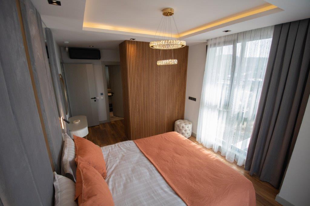 Eksklusive topvillaer i Kargicak med private pools og betagende havudsigt