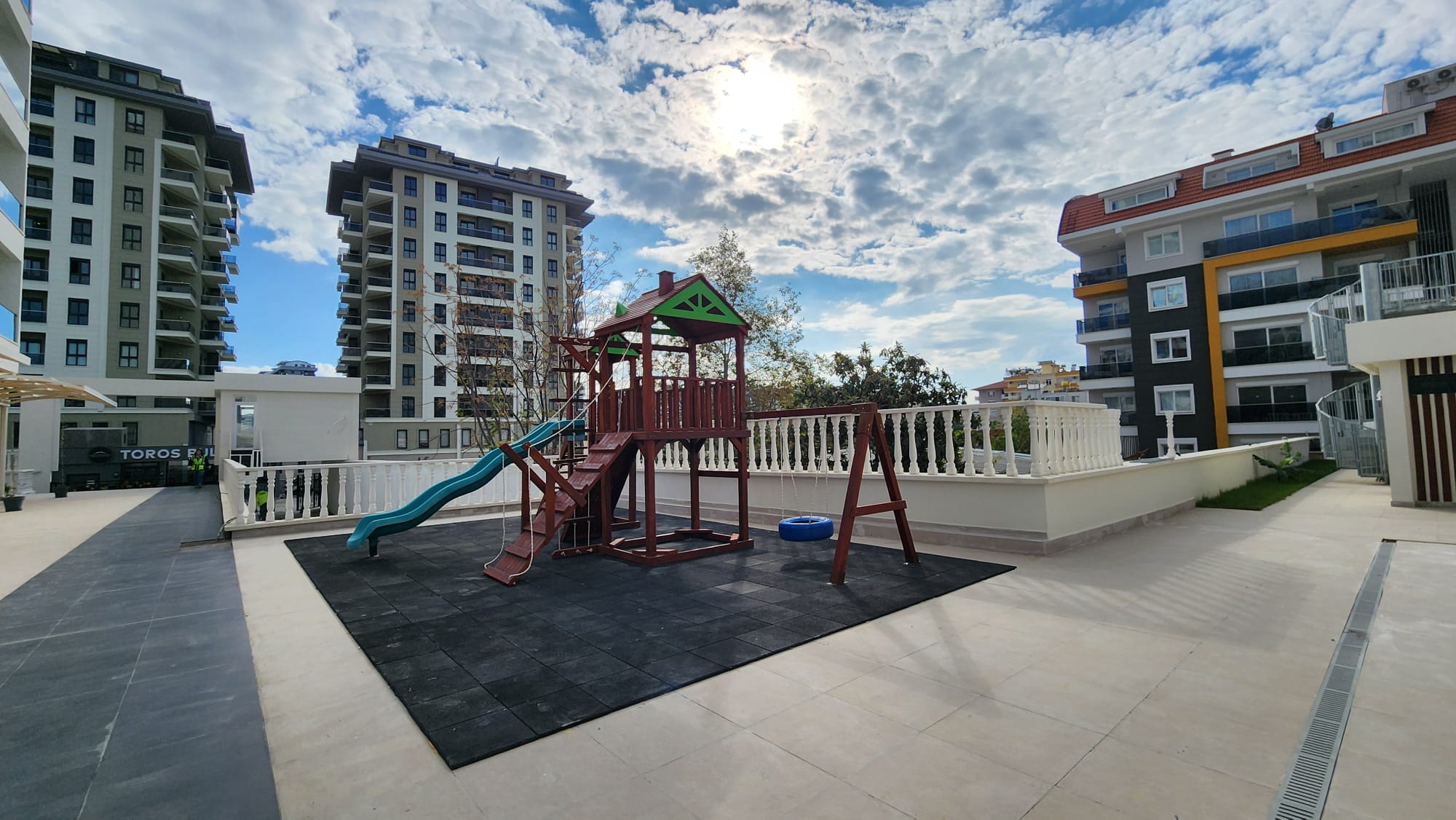 Hedendaagse Kustresidentie: Appartementen en Duplexen in Mahmutlar, Alanya