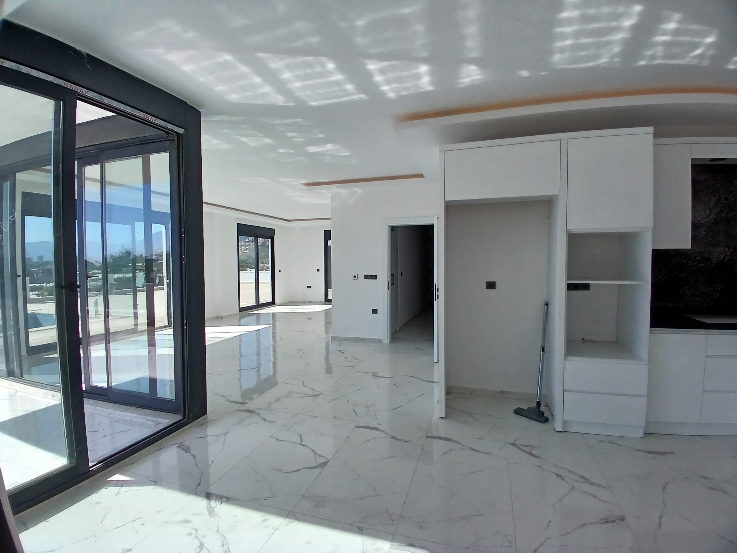 Сучасна 4-спальна вілла в Каргиджаку: приватний оазис біля Аланії