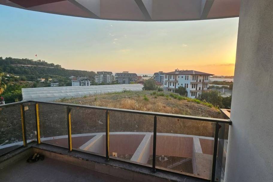 Rust en Luxe aan Zee: Premium Appartementen en Duplexen in Demirtaş, Alanya