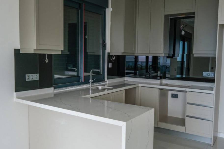 Exclusieve Appartementen en Duplexen met Zeezicht in Kargıcak, Alanya