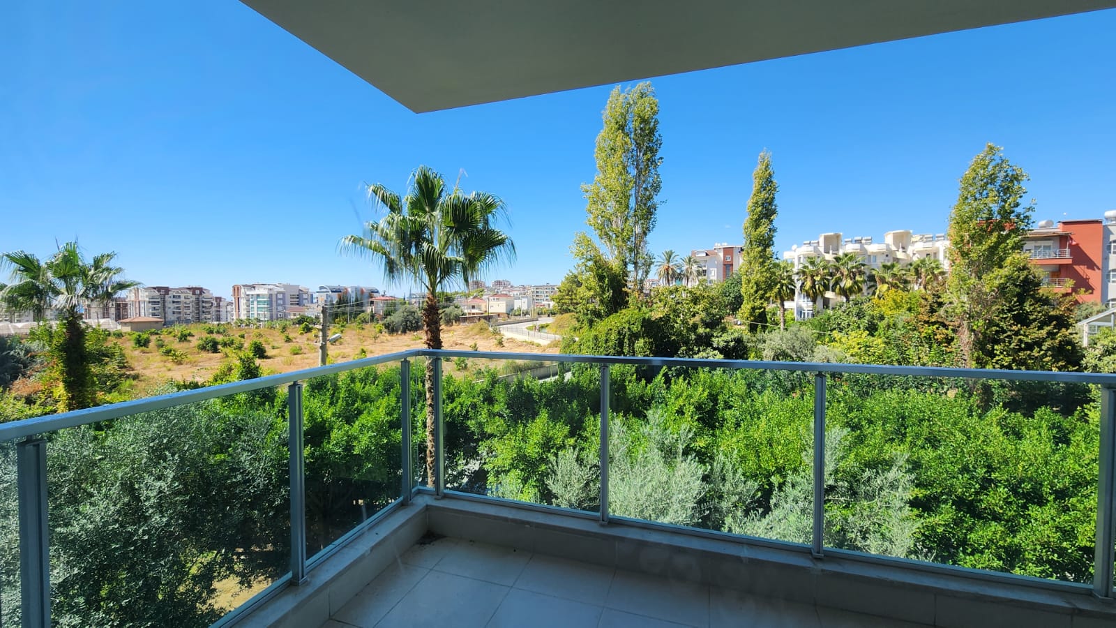 Luxe Resort-Appartement in Zonovergoten Avsallar: Uw Mediterrane Droom