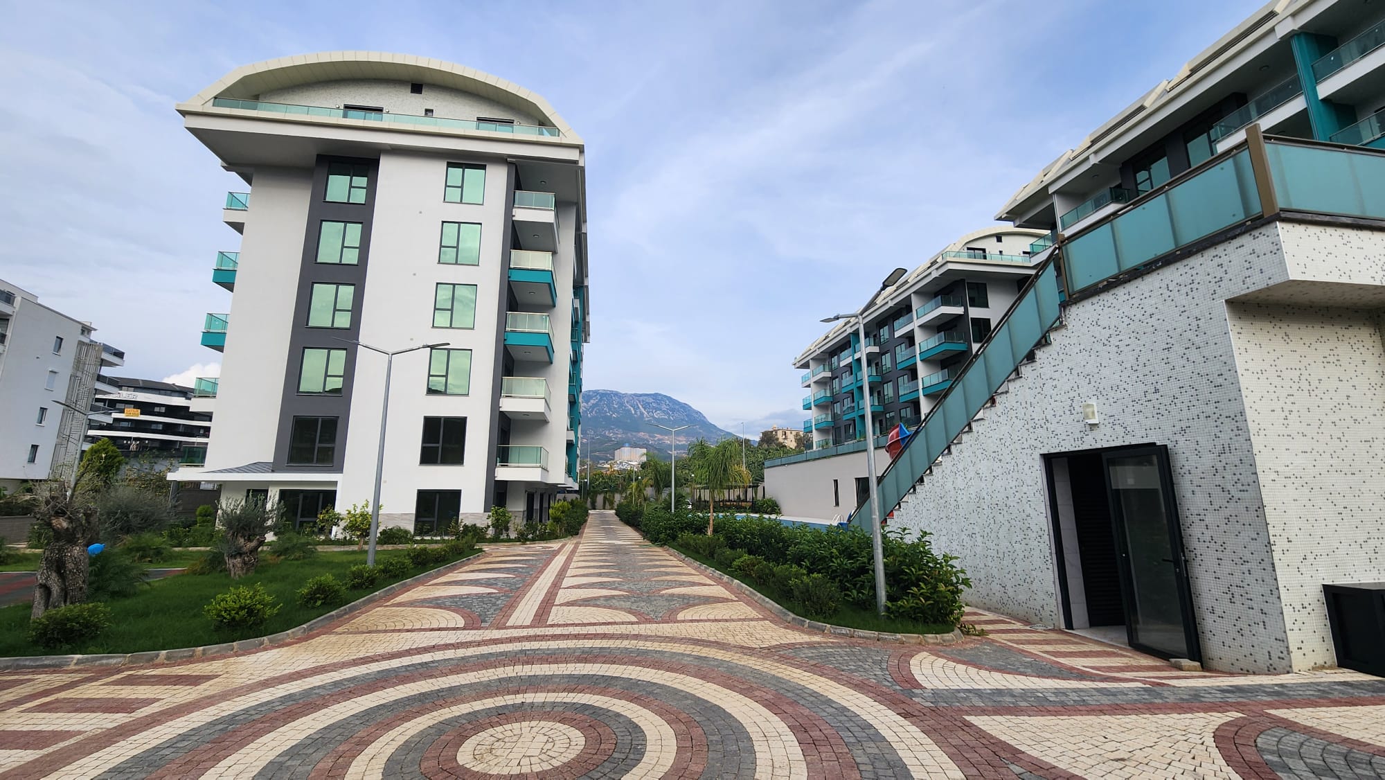 Exclusief Kustleven: Luxe Appartementen en Duplexen in Kargicak, Alanya