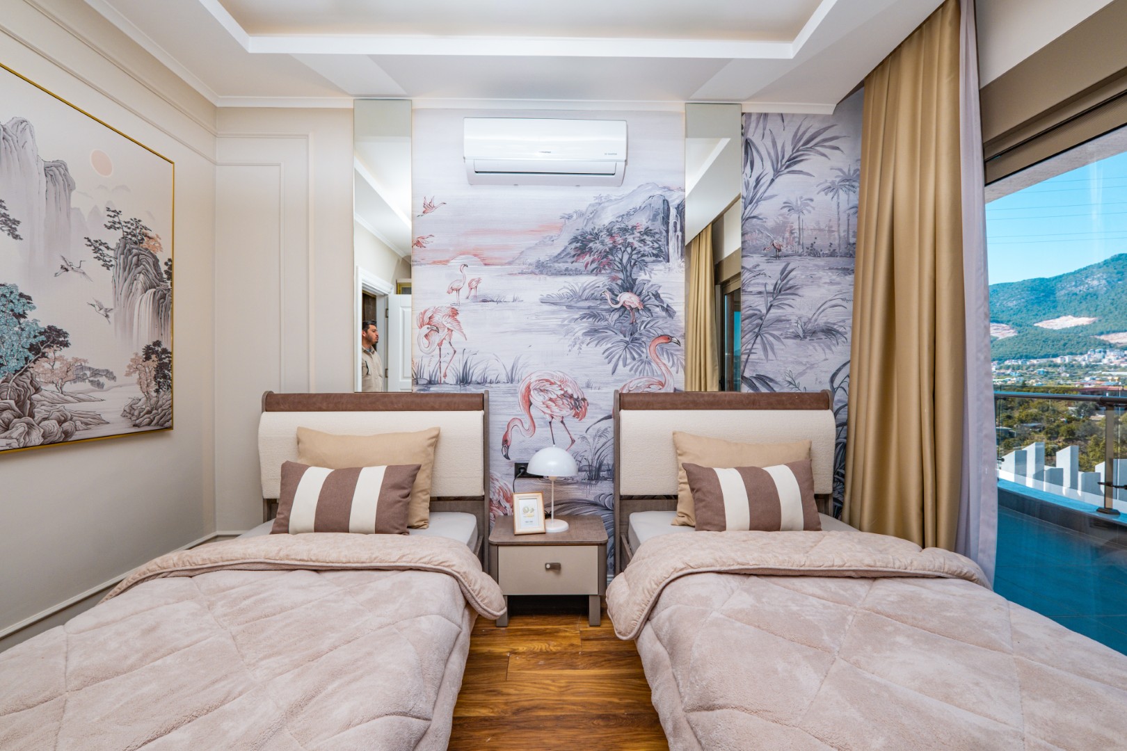 Praktfull Villa med Fyra Sovrum i Oba, Alanya – Privat Pool och Vidsträckt Utsikt