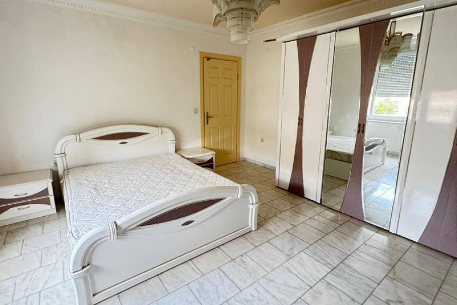 奧巴核心区1014平米顶级商业资产：尽揽阿兰亚城堡美景，开启无限投资潜能