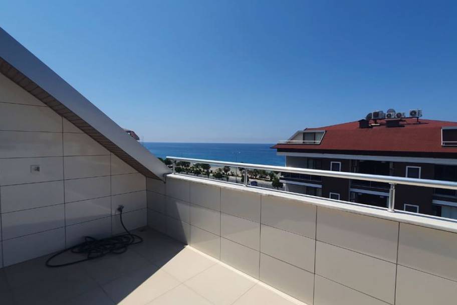 阿兰亚 Kestel 尊贵海景复式寓所：尽享地中海式优雅生活