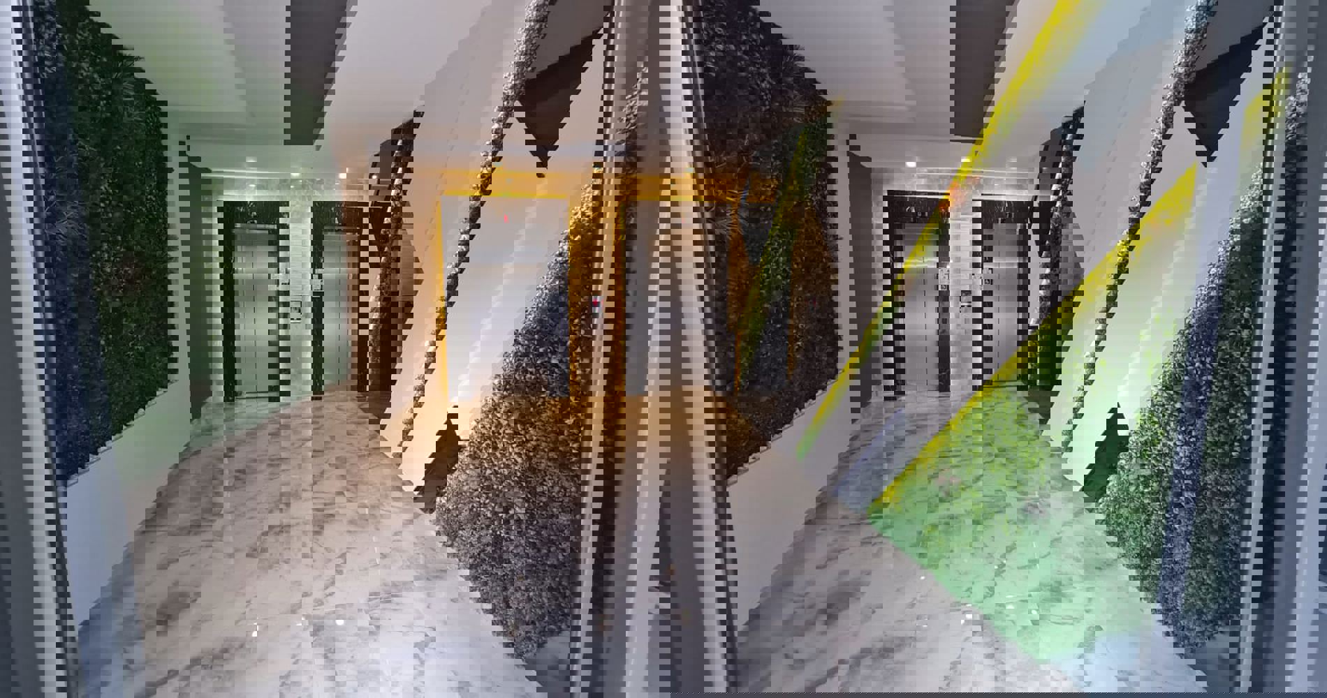 阿拉尼亚中心豪华公寓与复式：尊贵海滨生活，度假设施齐备