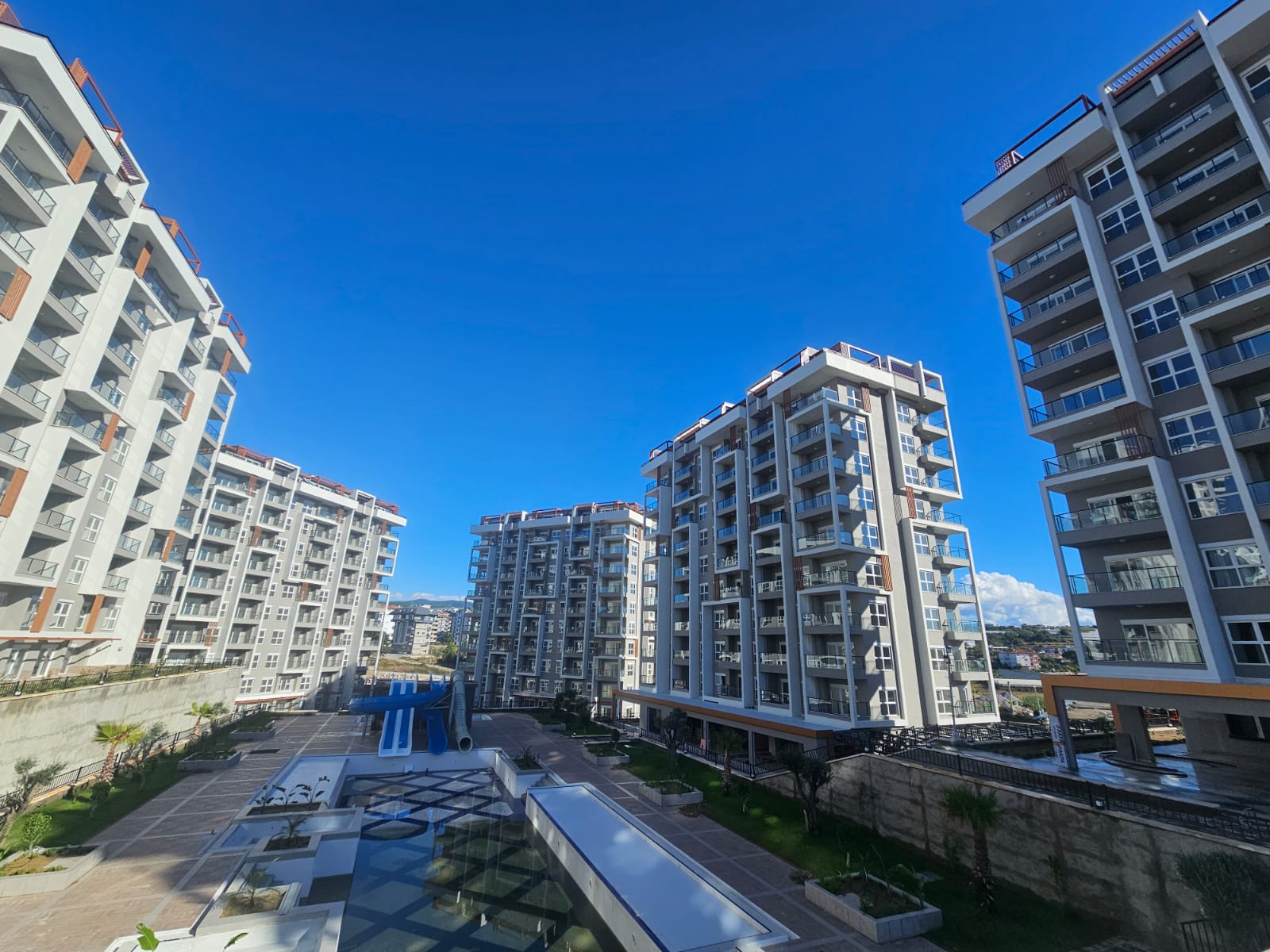 Авсаллардың Ынжеқұм жағажайындағы дайын сәнді пәтерлер мен дуплекстер