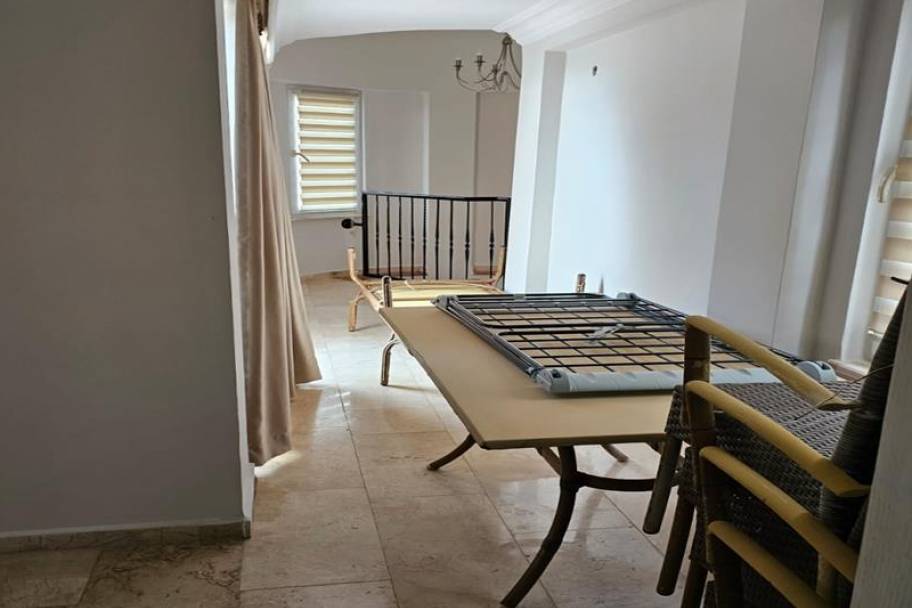 阿兰亚Kargicak区Gold City五星级全家具海景住宅出租