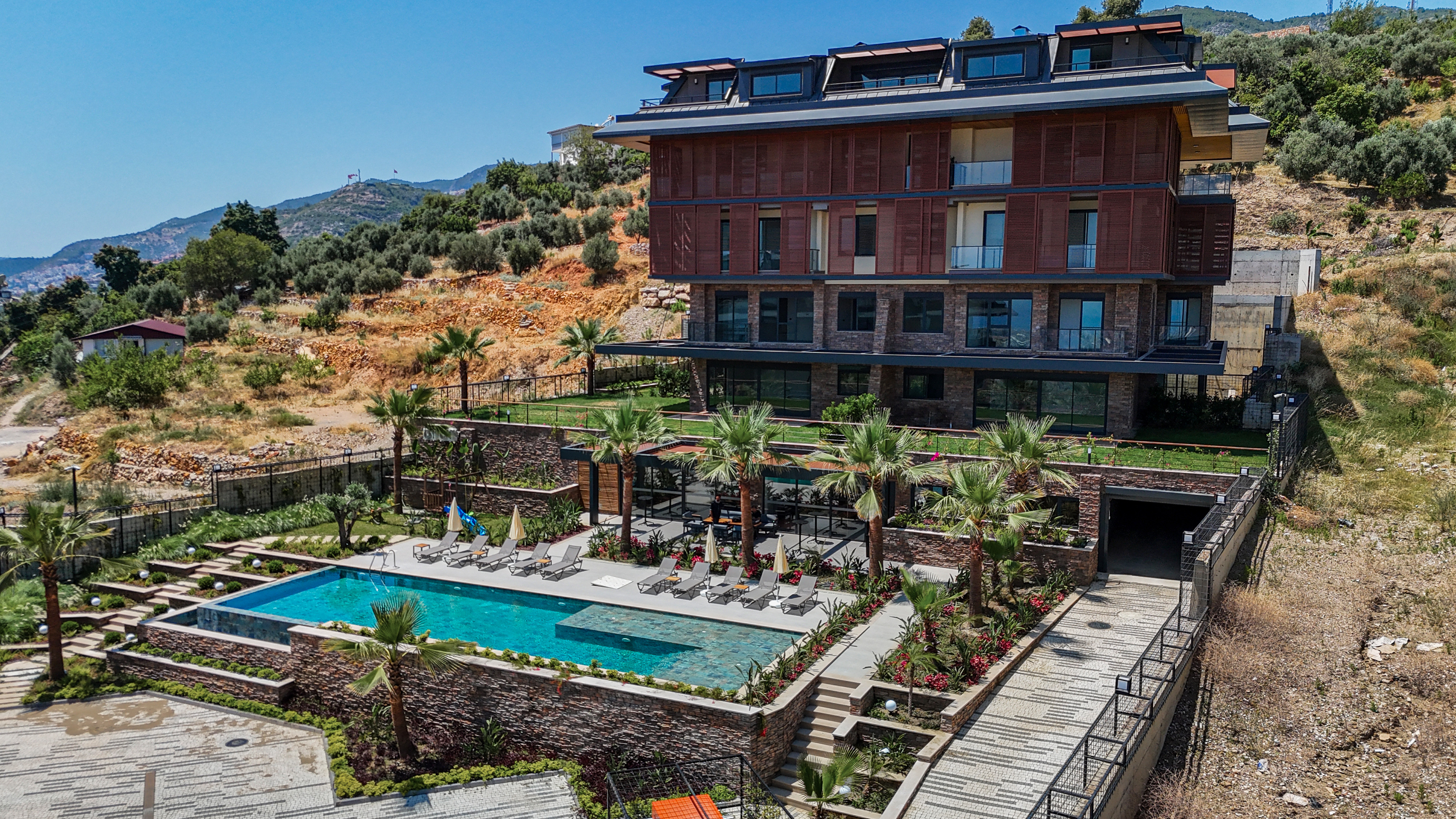 Verfijnd Wonen aan de Kust: Luxe Appartementen en Duplexen met Zeezicht in Cikcilli