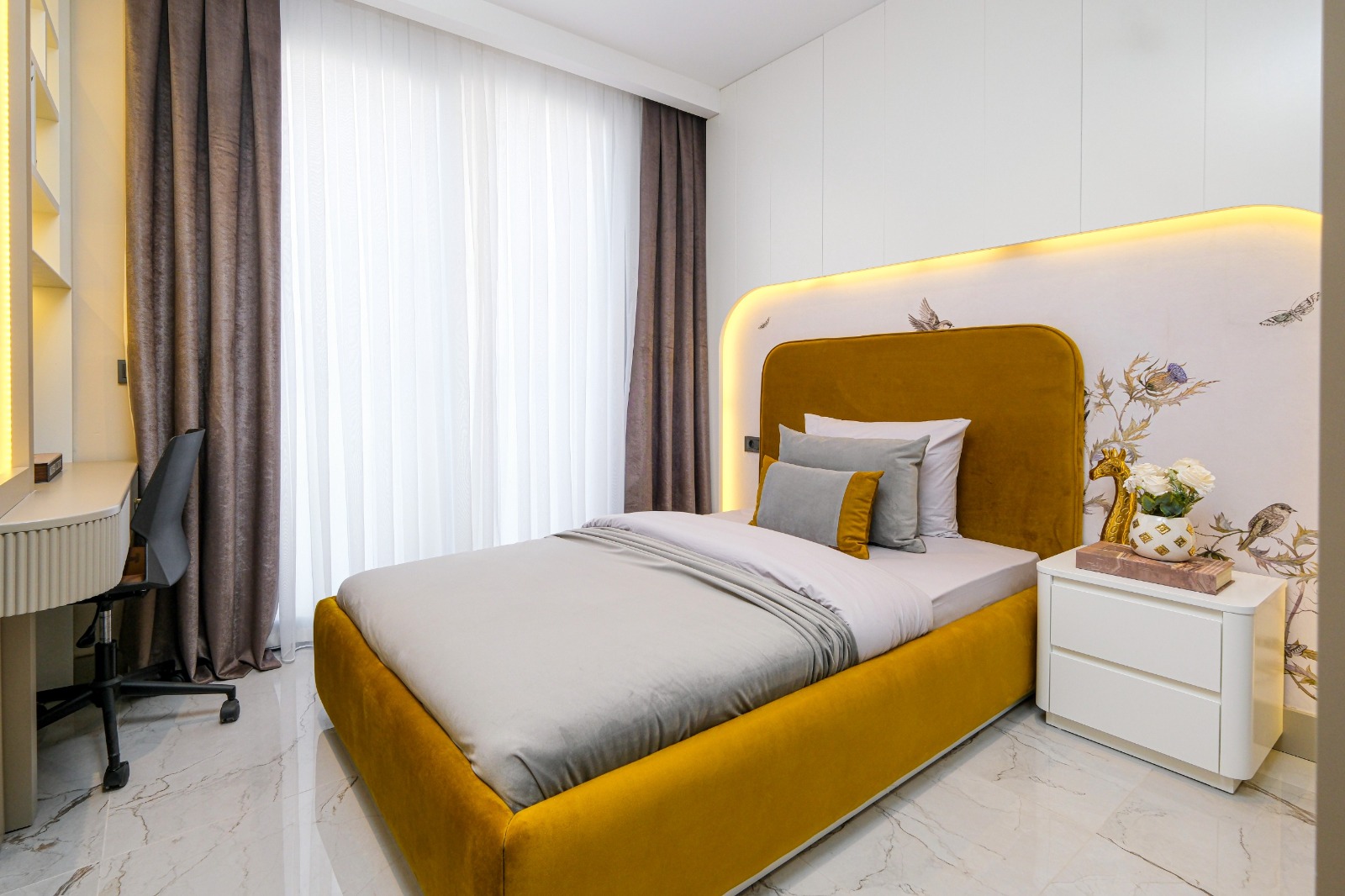 Moderne Oase: Luksuriøse Leiligheter og Duplexer i Oba