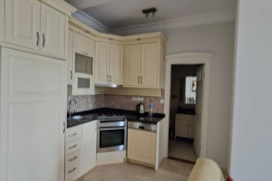 阿兰亚Kargicak区Gold City五星级全家具海景住宅出租