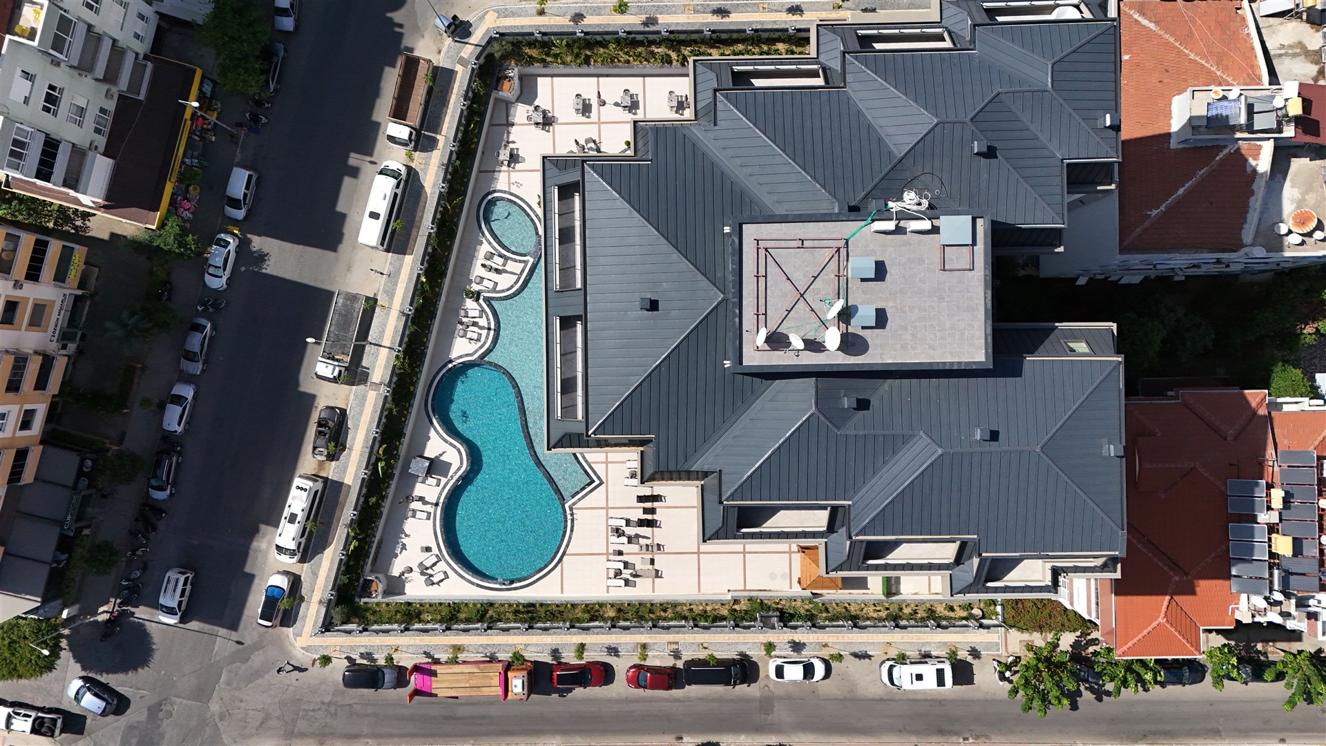 Nieuwe Appartementen en Duplexen met Zeezicht te Koop in het Geliefde Kargıcak