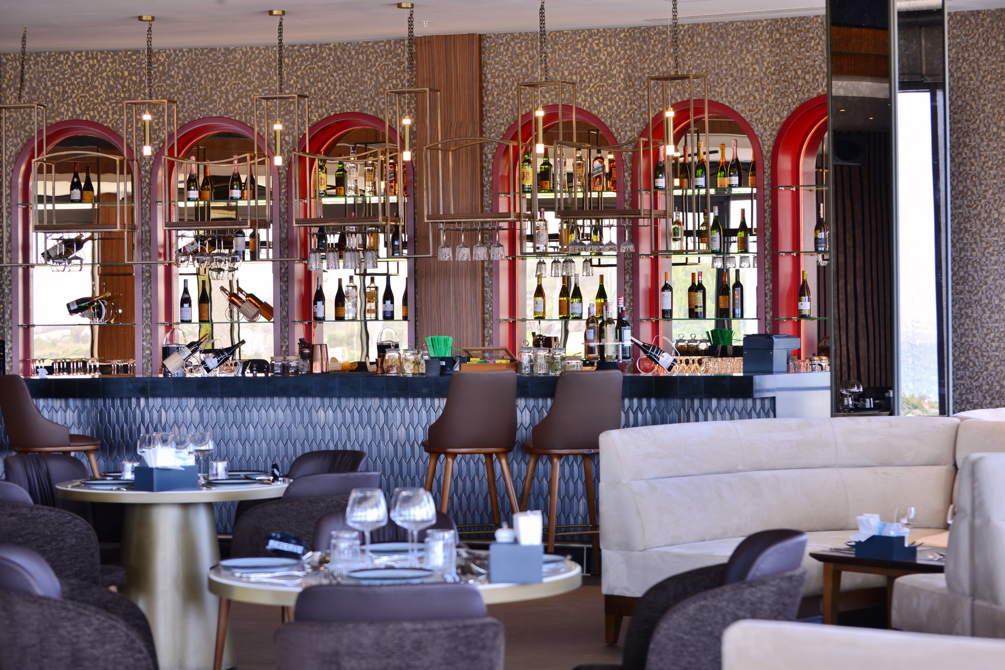 蔚蓝海岸的璀璨明珠：阿兰尼亚Payallar奢华海景公寓与复式官邸