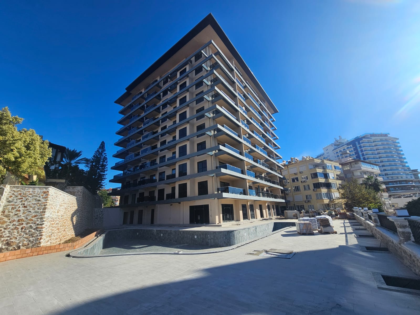 Прибрежный оазис в Тосмуре: Новые апартаменты и дуплексы с видом на море