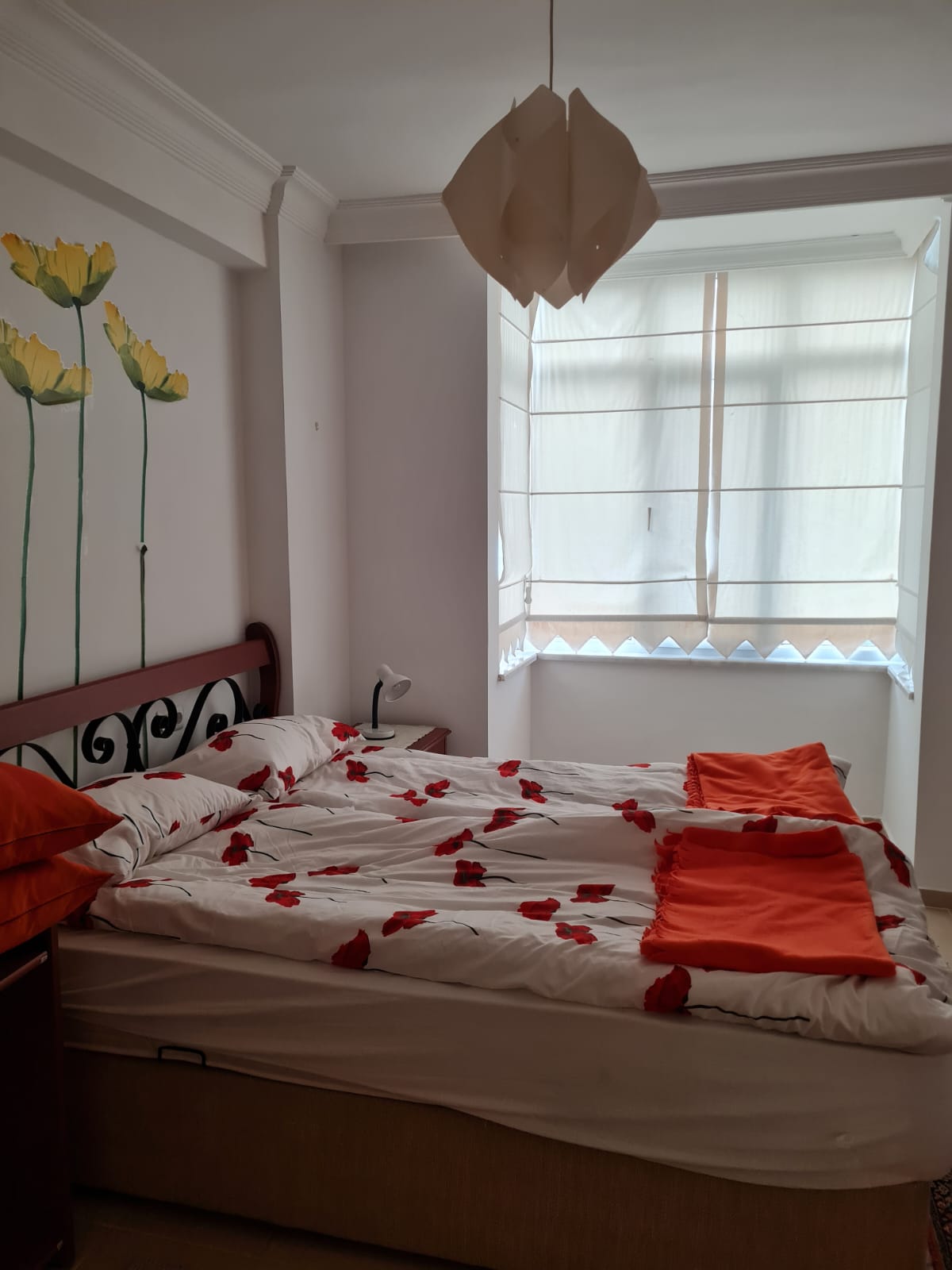 Exklusives Dachgeschoss-Apartment in Tosmur: Ruhe am Fluss, Nähe zum Meer