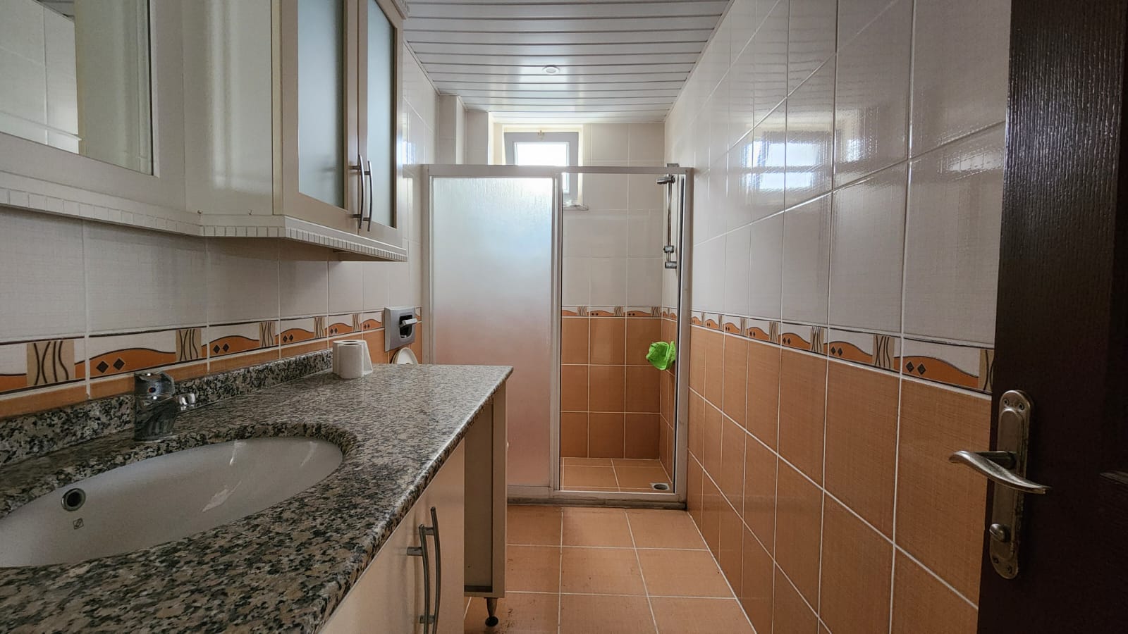 Fredfyldt Liv i Cikcilli: Eksklusiv Ufurneret Bolig til Langtidsleje