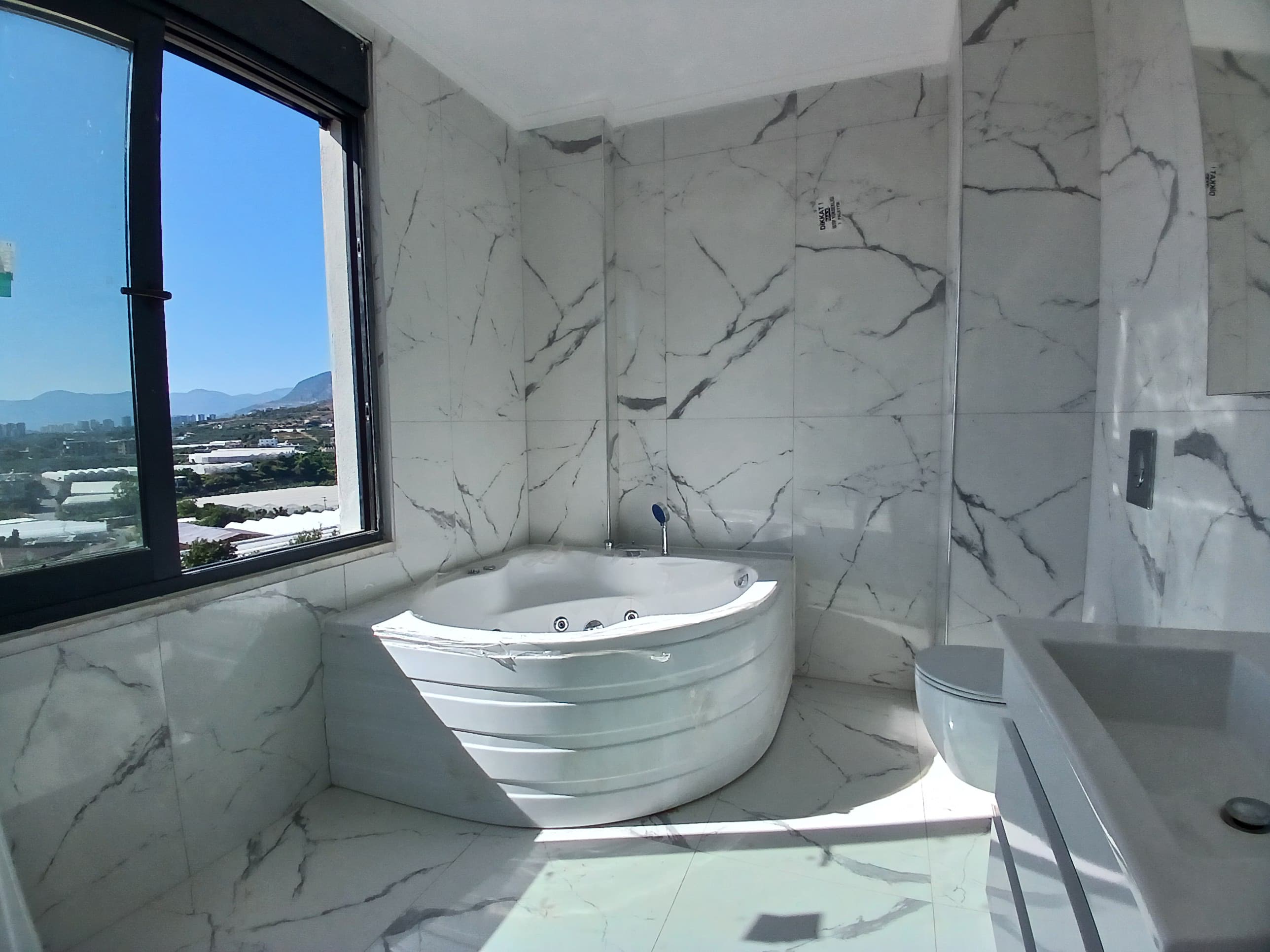 Сучасна 4-спальна вілла в Каргиджаку: приватний оазис біля Аланії