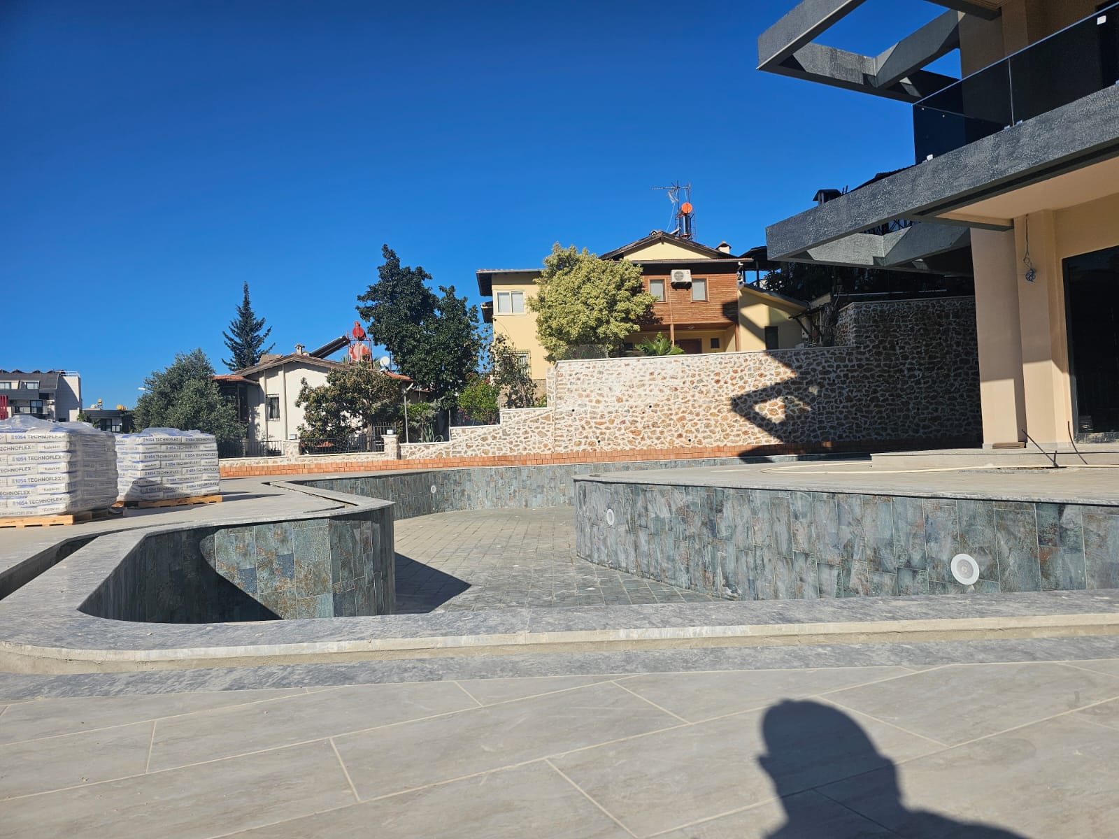 Прибрежный оазис в Тосмуре: Новые апартаменты и дуплексы с видом на море