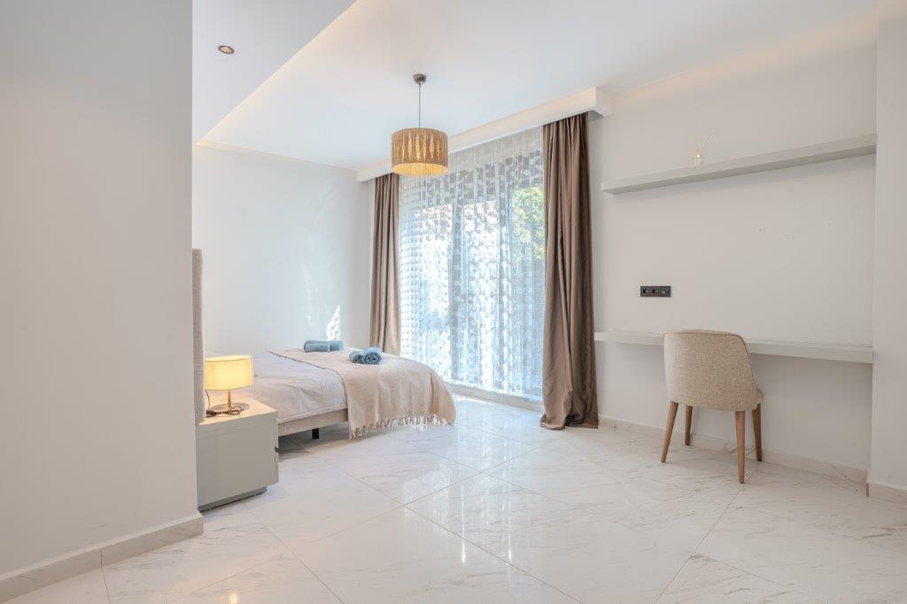 Ein gehobenes Apartment-Refugium in Alanya mit gesicherten Eigentumsurkunden und Panoramablick