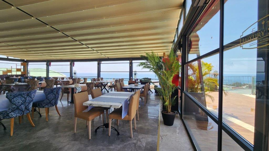 Exklusives Apartment mit Meerblick in Konaklıs begehrter Admiral Residence